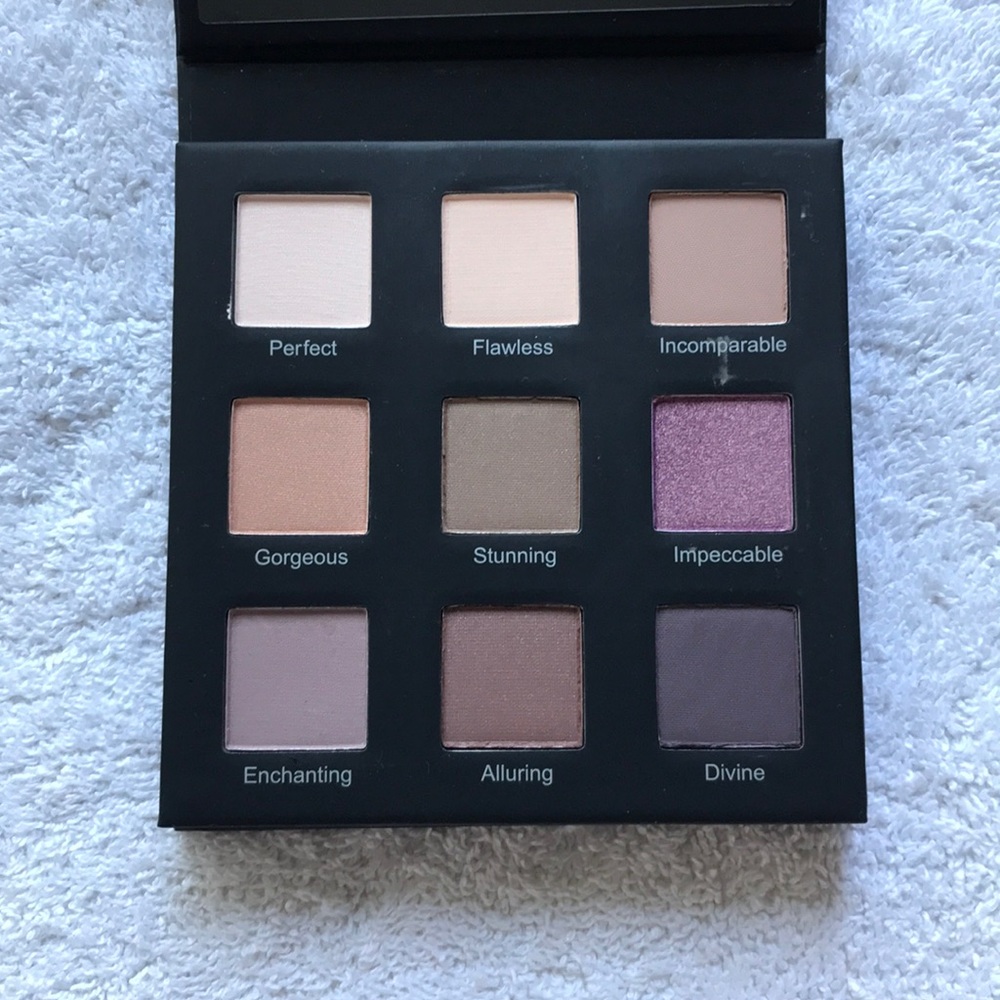 Real Her III Shadow Palette I Feel Beautiful